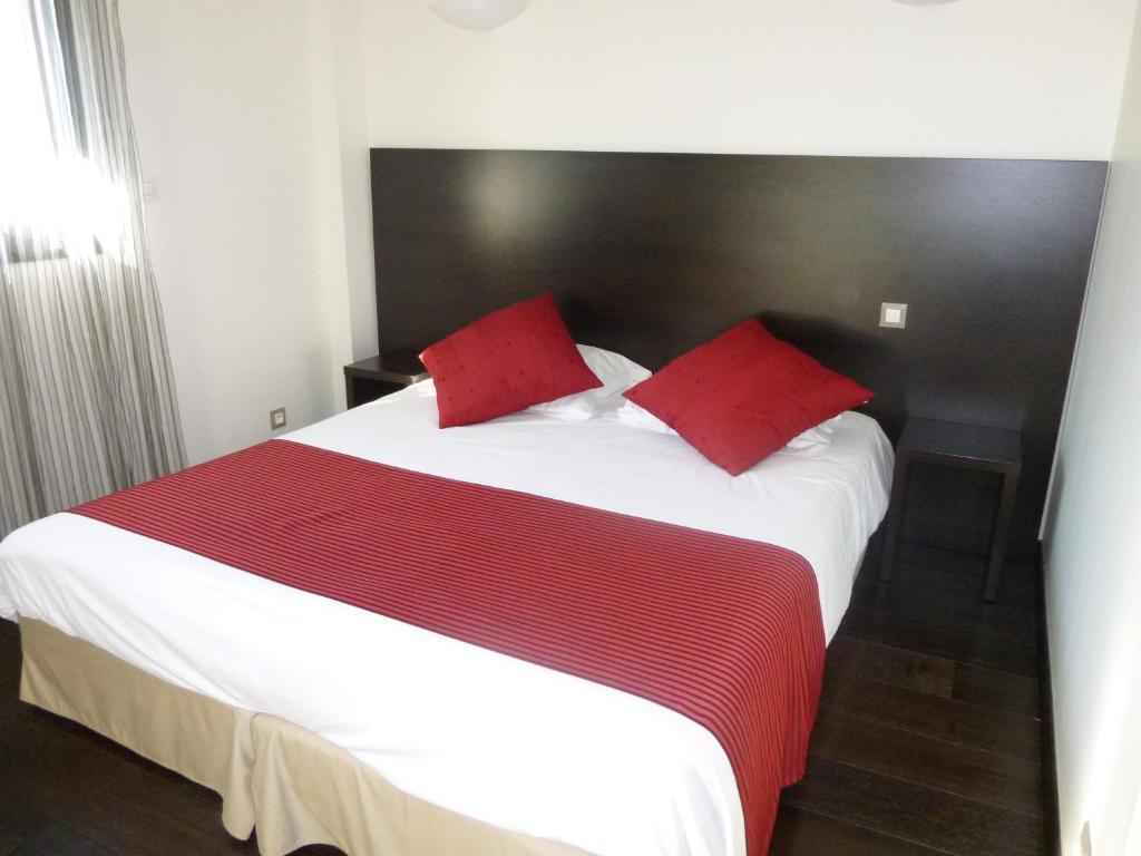 Logis Hotel Terre De Loire Belleville-sur-Loire ห้อง รูปภาพ