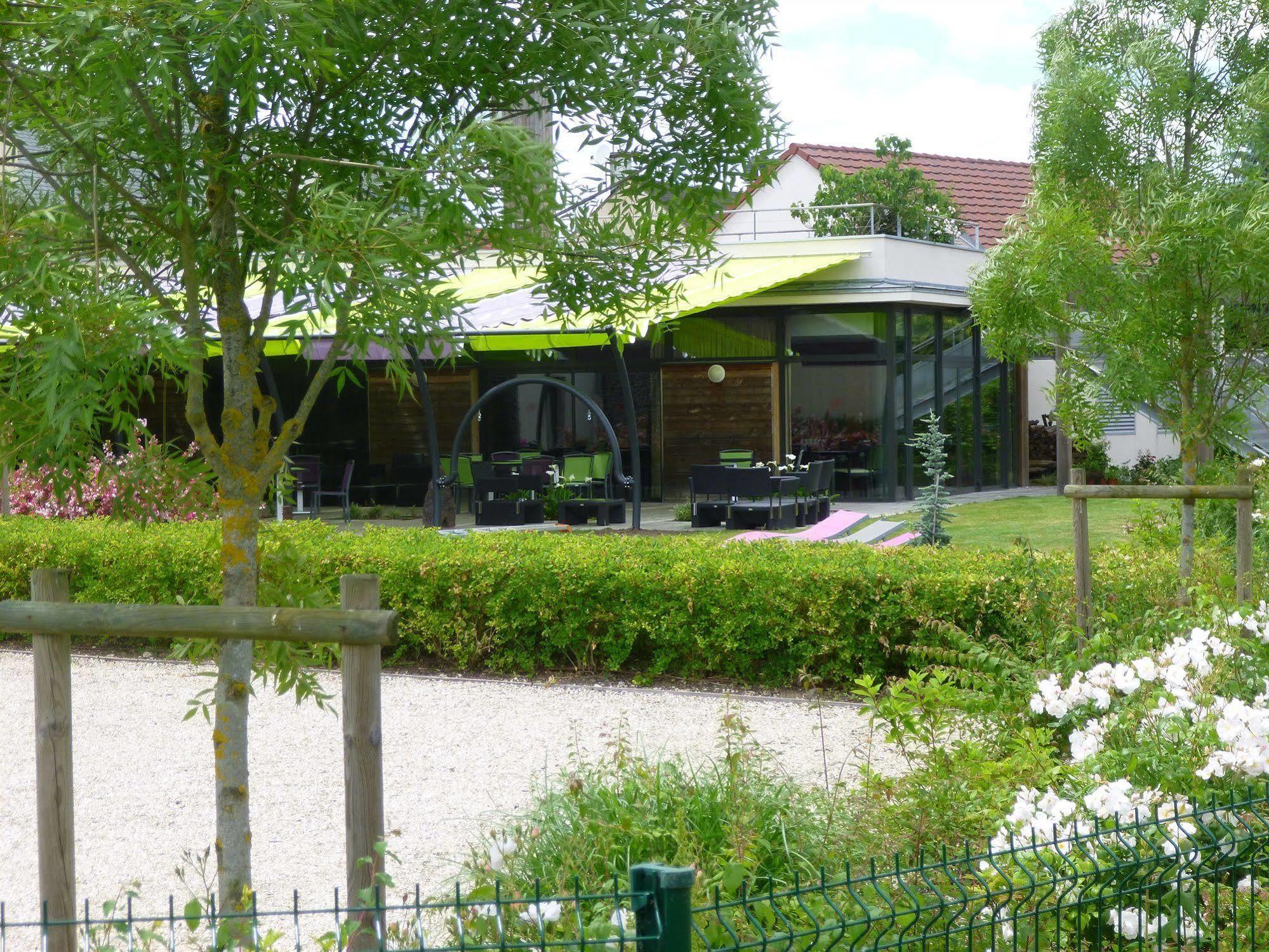 Logis Hotel Terre De Loire Belleville-sur-Loire ภายนอก รูปภาพ